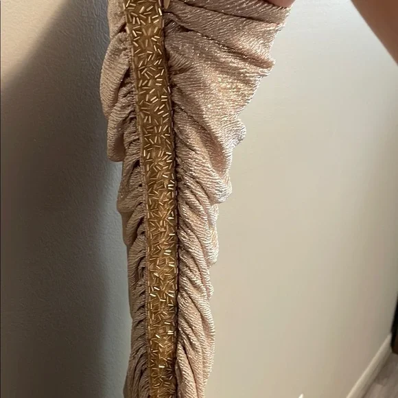 CALVIN KLEIN One shoulder metallic gown - Picture 5 of 6